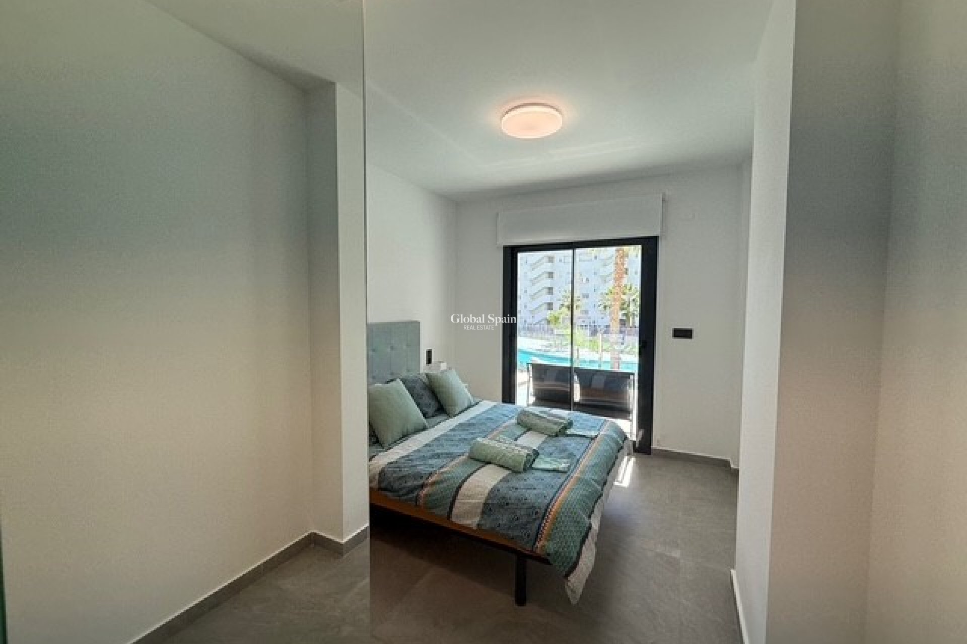 Revente - APPARTEMENT -
GUARDAMAR DEL SEGURA - Costa Blanca