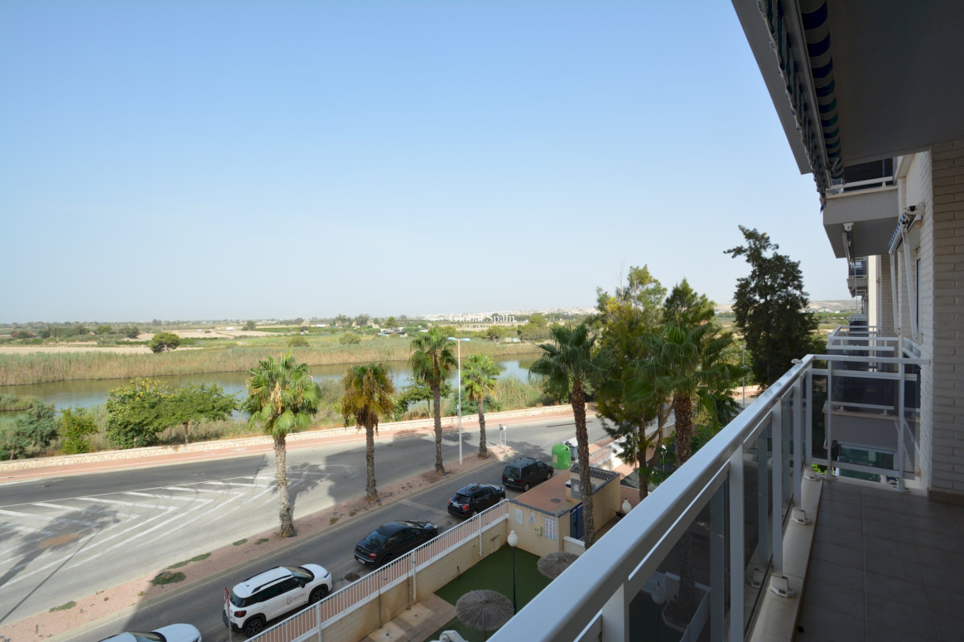 Revente - APPARTEMENT -
GUARDAMAR DEL SEGURA - Costa Blanca