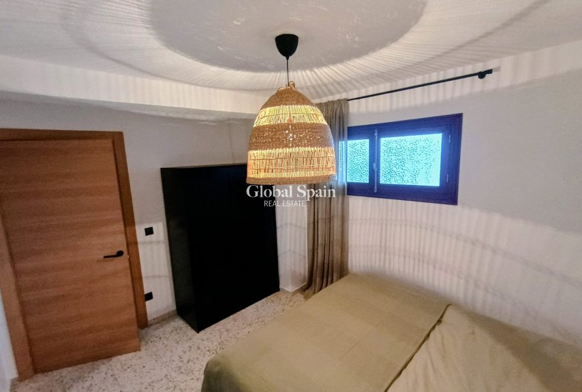 Revente - APPARTEMENT -
GUARDAMAR DEL SEGURA - Costa Blanca