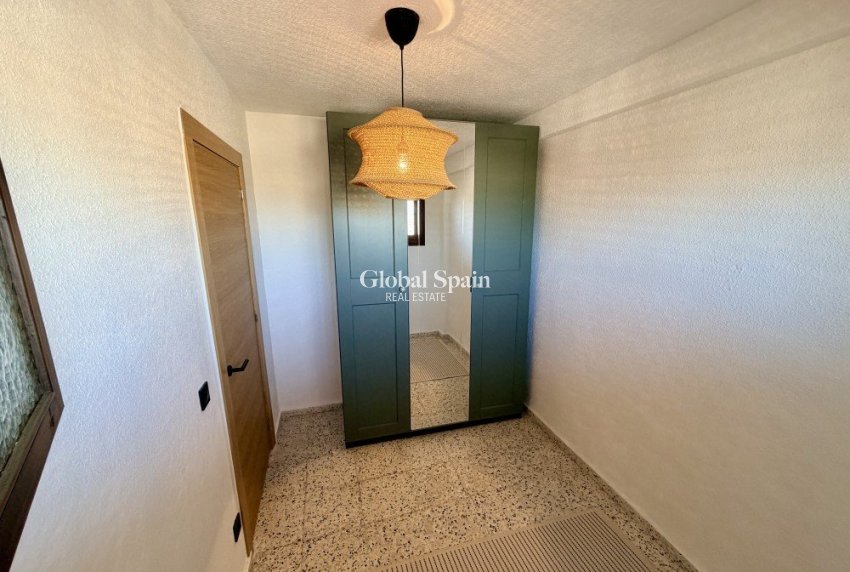 Revente - APPARTEMENT -
GUARDAMAR DEL SEGURA - Costa Blanca