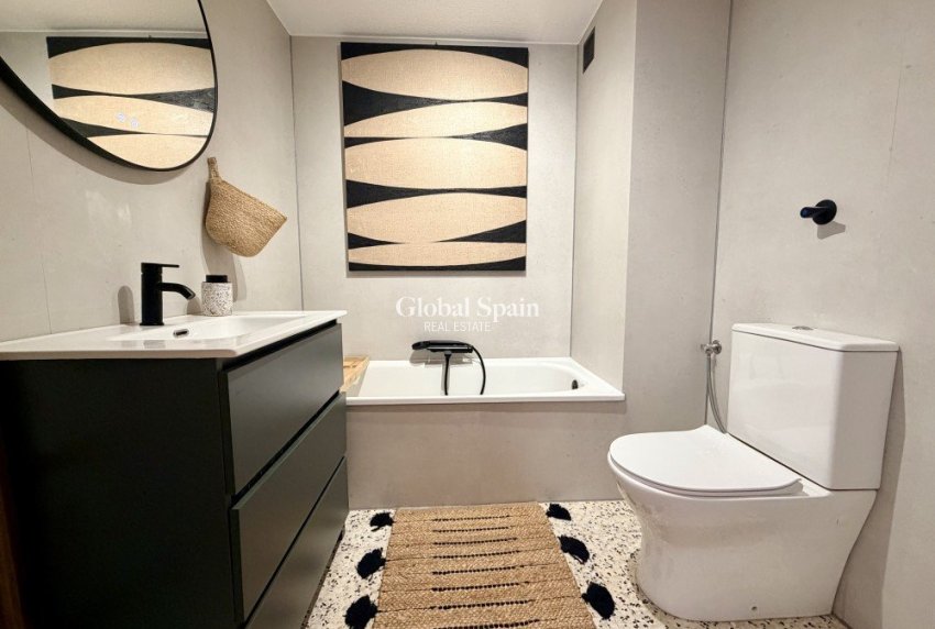 Revente - APPARTEMENT -
GUARDAMAR DEL SEGURA - Costa Blanca