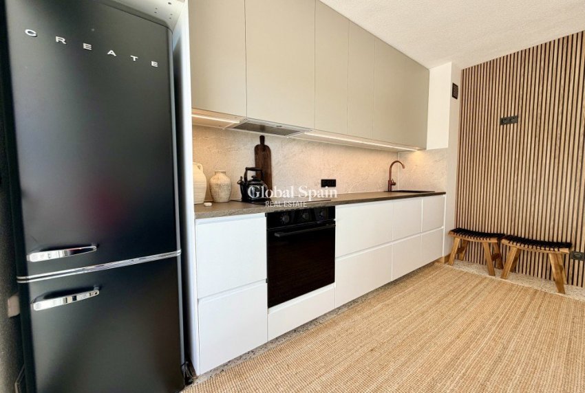 Revente - APPARTEMENT -
GUARDAMAR DEL SEGURA - Costa Blanca