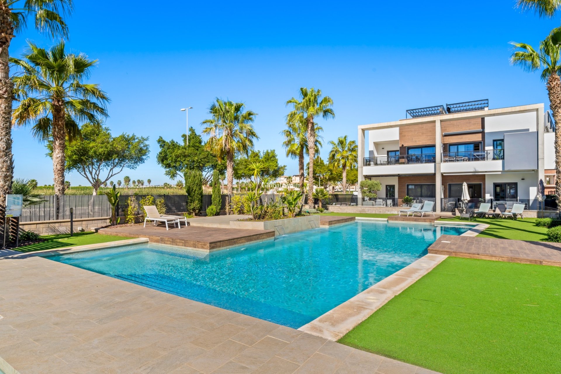 Revente - APPARTEMENT -
GUARDAMAR DEL SEGURA - Costa Blanca