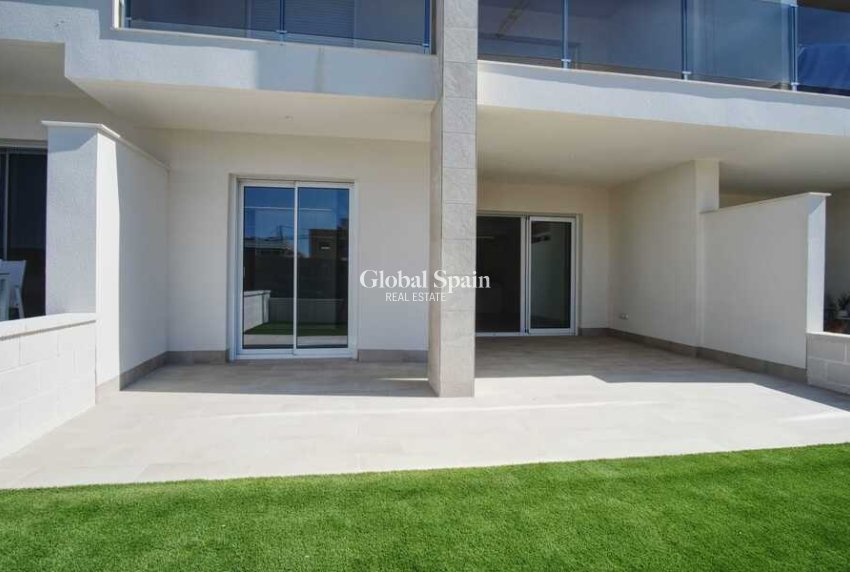 Revente - APPARTEMENT -
GUARDAMAR DEL SEGURA - Costa Blanca