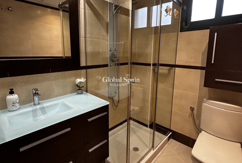 Revente - APPARTEMENT -
GUARDAMAR DEL SEGURA - Costa Blanca