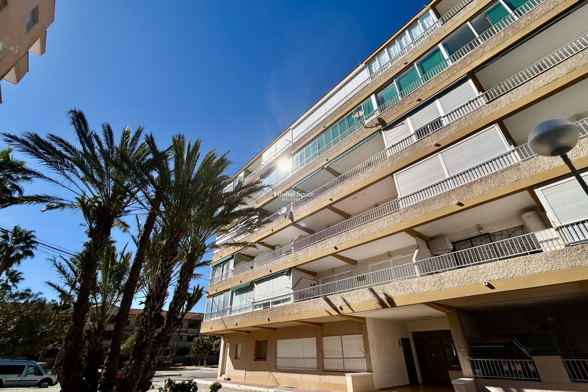 Revente - APPARTEMENT -
GUARDAMAR DEL SEGURA - Costa Blanca