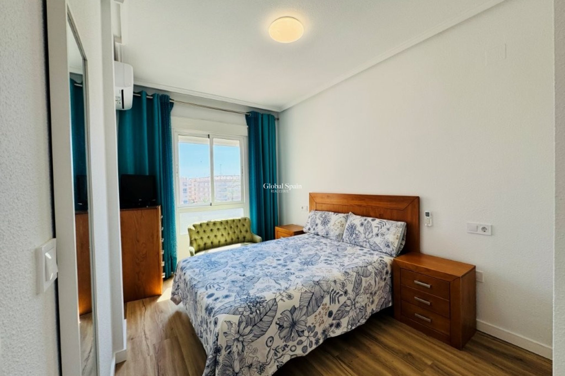 Revente - APPARTEMENT -
GUARDAMAR DEL SEGURA - Costa Blanca