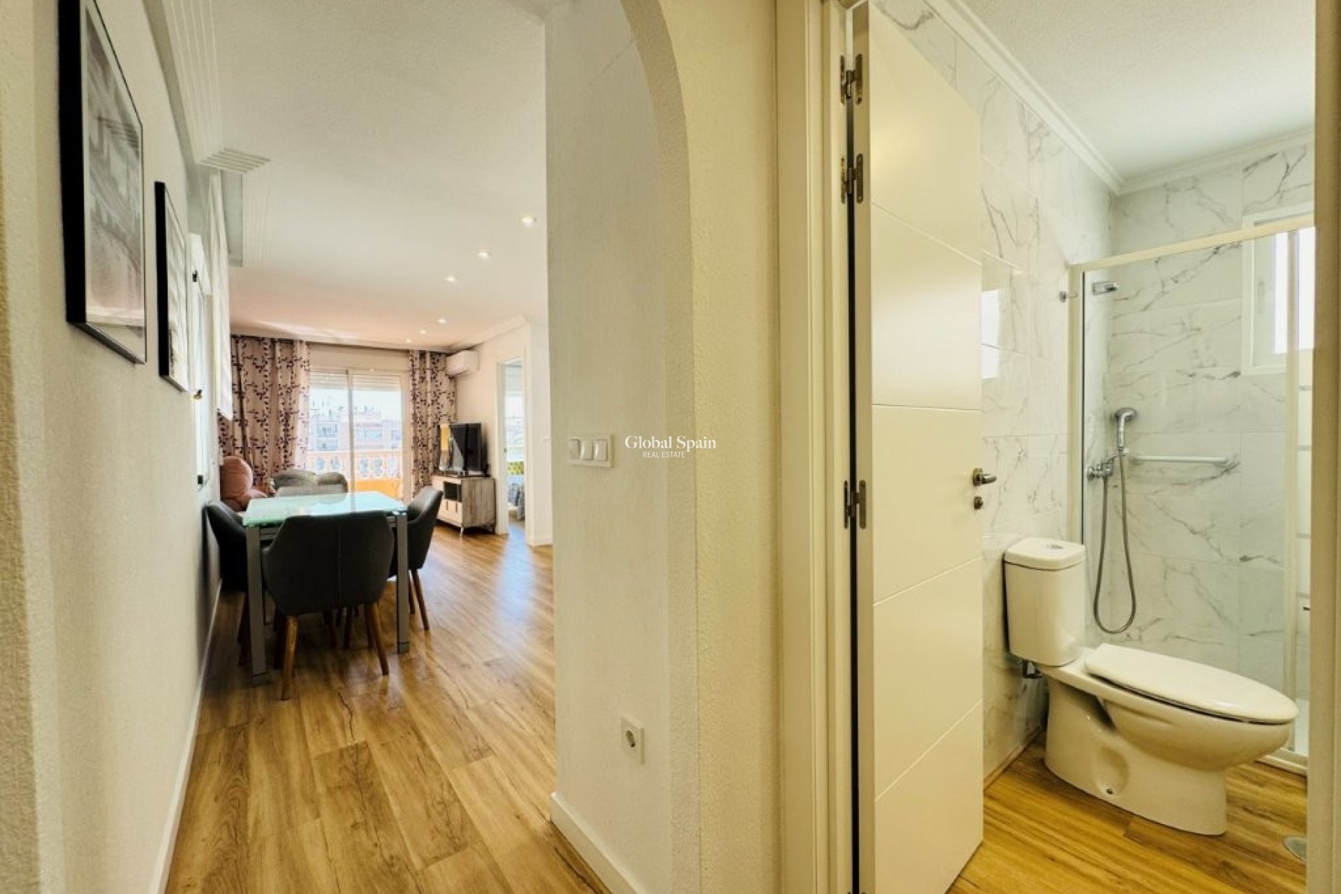 Revente - APPARTEMENT -
GUARDAMAR DEL SEGURA - Costa Blanca