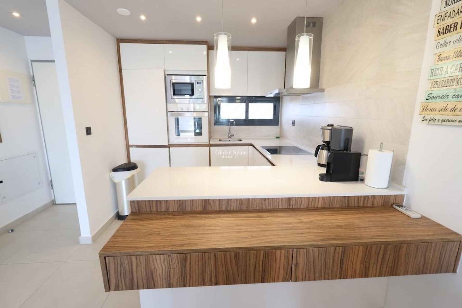 Revente - APPARTEMENT -
GUARDAMAR DEL SEGURA - Costa Blanca