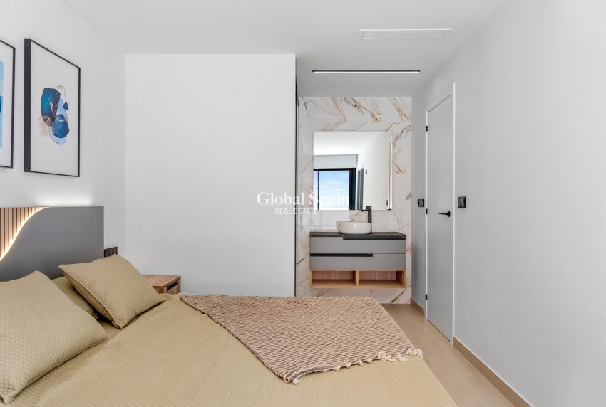 Revente - APPARTEMENT -
GUARDAMAR DEL SEGURA - Costa Blanca