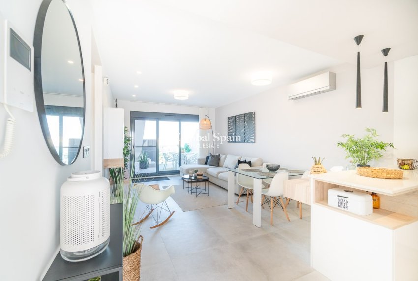 Revente - APPARTEMENT -
GUARDAMAR DEL SEGURA - Costa Blanca