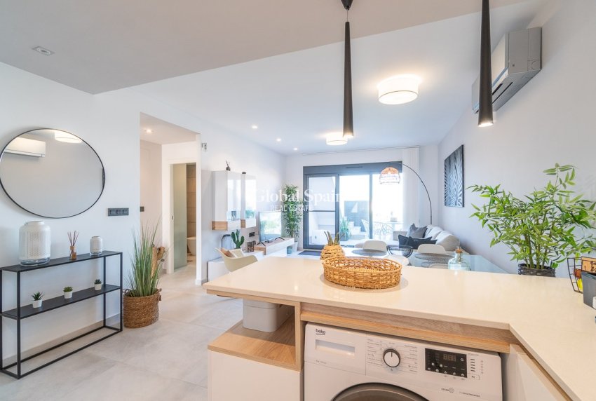 Revente - APPARTEMENT -
GUARDAMAR DEL SEGURA - Costa Blanca