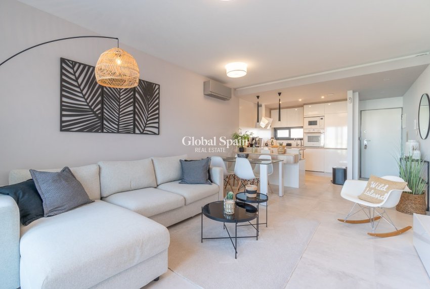 Revente - APPARTEMENT -
GUARDAMAR DEL SEGURA - Costa Blanca