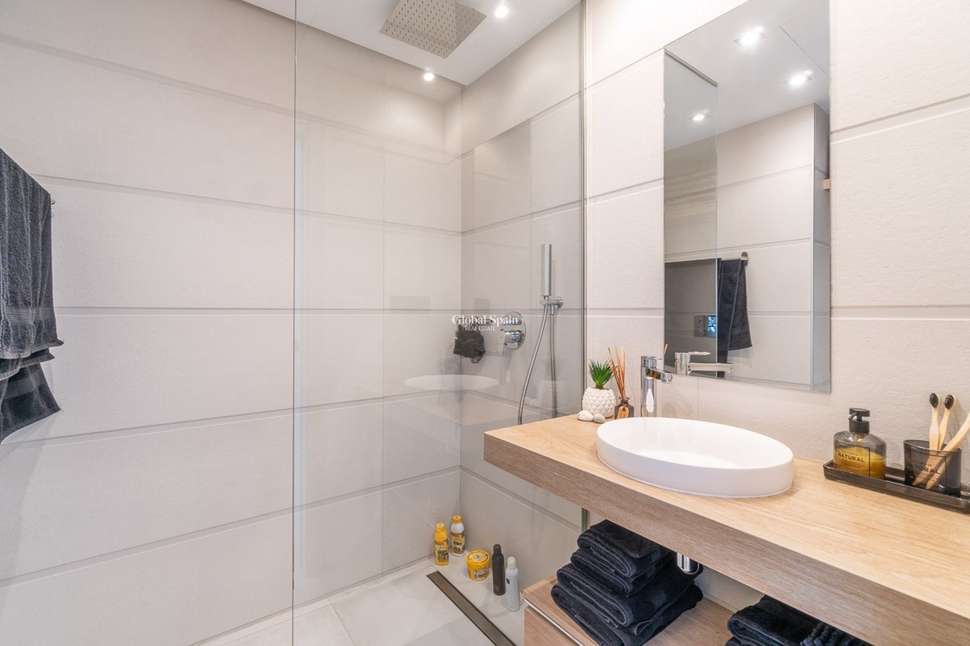 Revente - APPARTEMENT -
GUARDAMAR DEL SEGURA - Costa Blanca