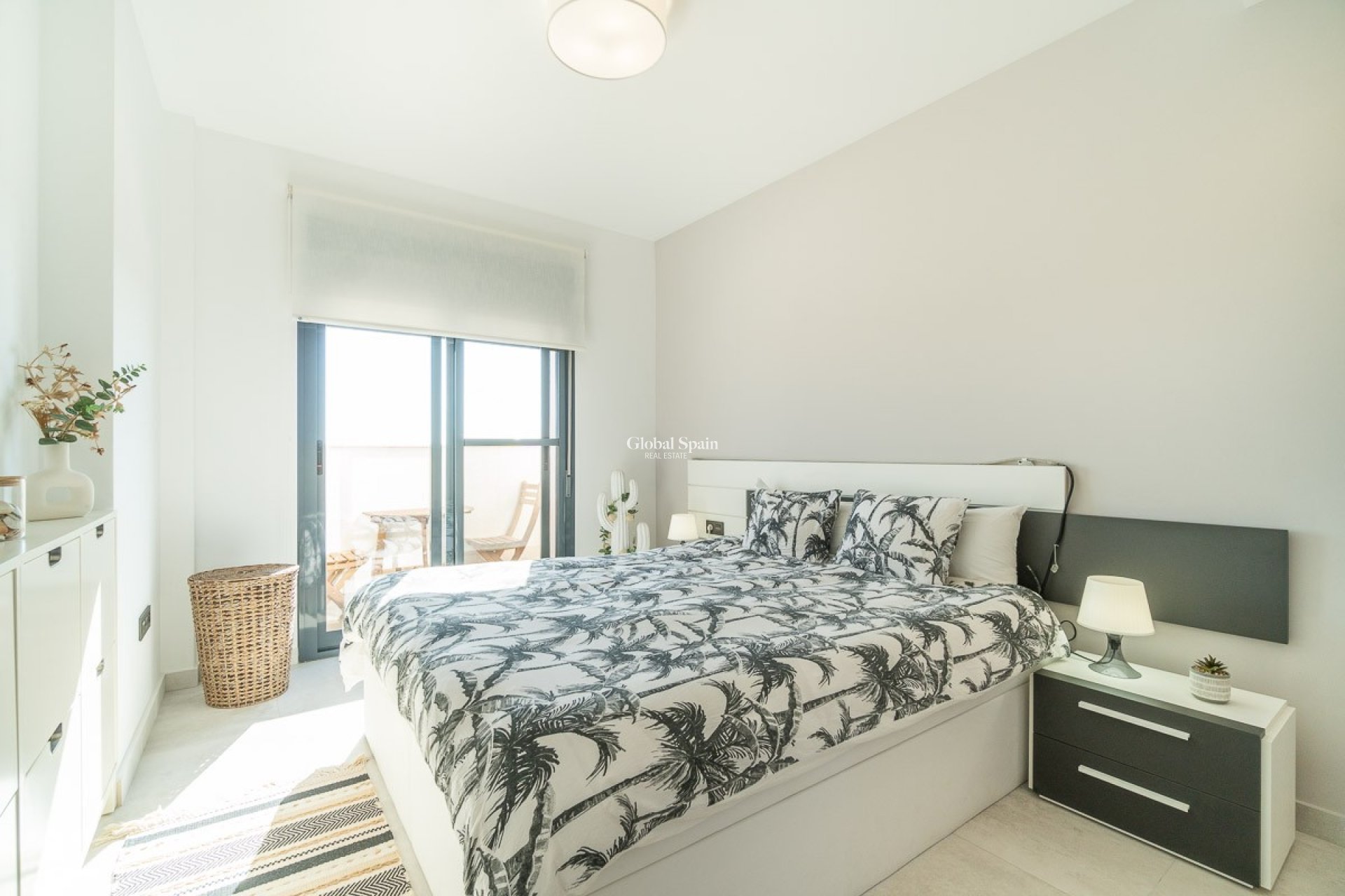 Revente - APPARTEMENT -
GUARDAMAR DEL SEGURA - Costa Blanca