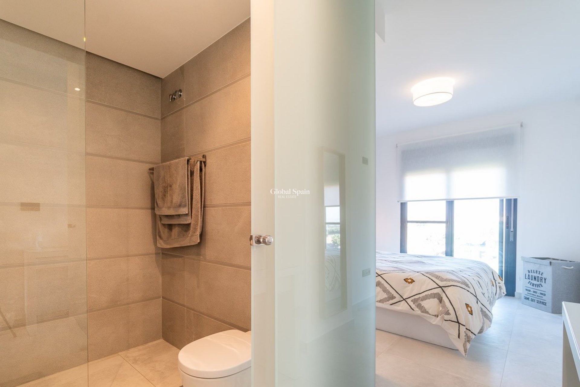 Revente - APPARTEMENT -
GUARDAMAR DEL SEGURA - Costa Blanca