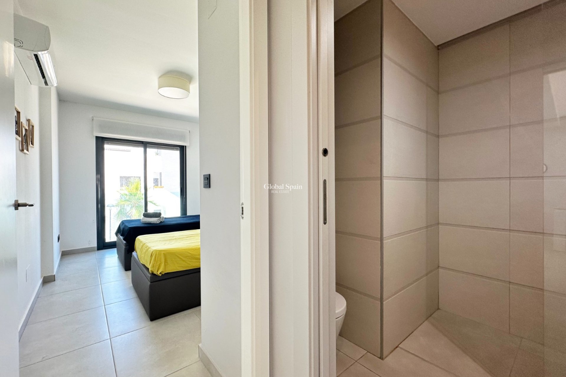Revente - APPARTEMENT -
GUARDAMAR DEL SEGURA - Costa Blanca