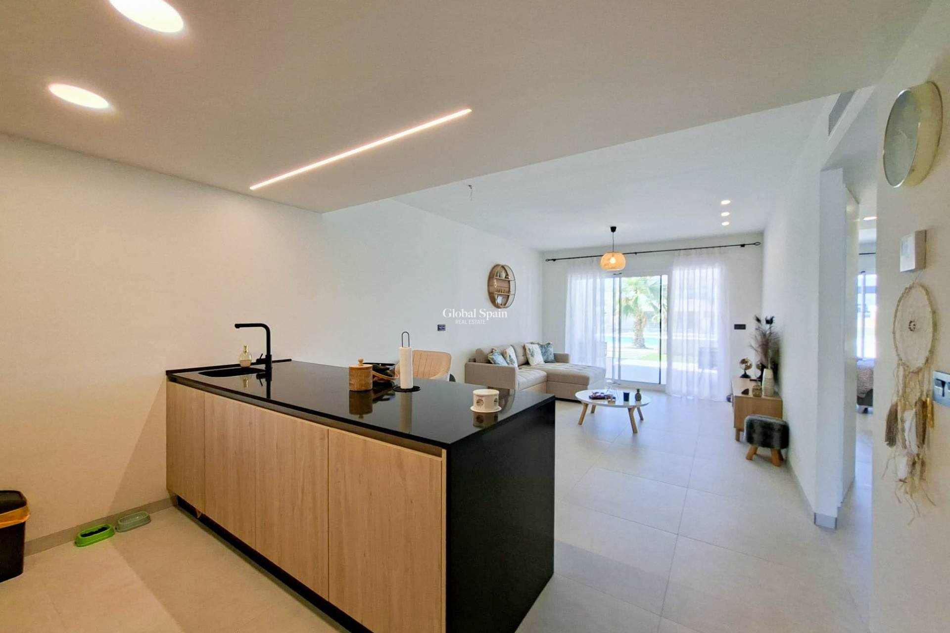 Revente - APPARTEMENT -
GUARDAMAR DEL SEGURA - Costa Blanca