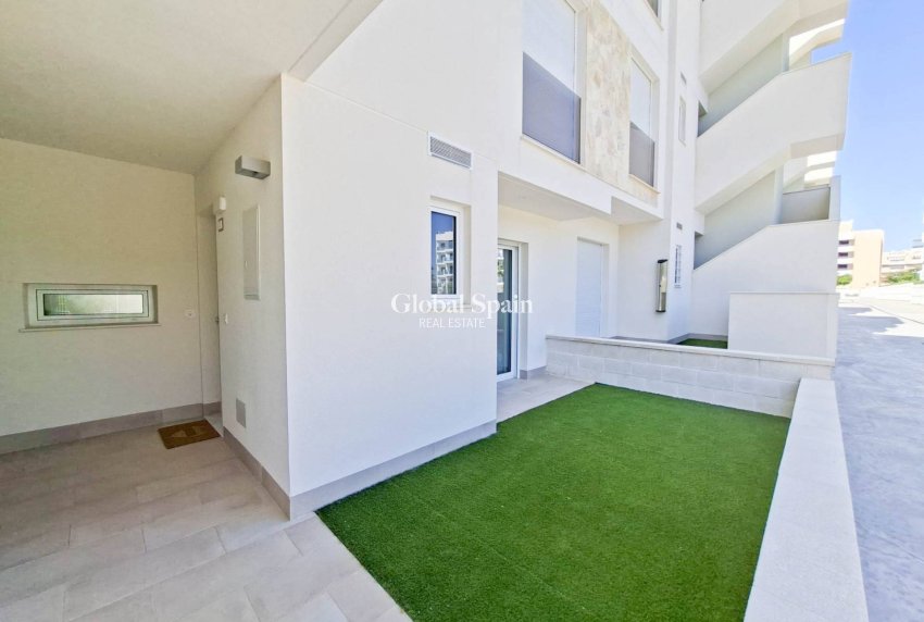Revente - APPARTEMENT -
GUARDAMAR DEL SEGURA - Costa Blanca