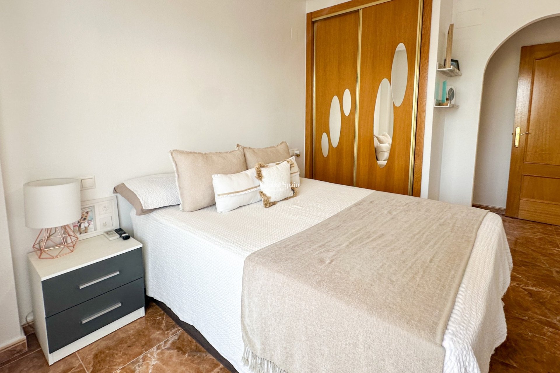 Revente - APPARTEMENT -
GUARDAMAR DEL SEGURA - Costa Blanca