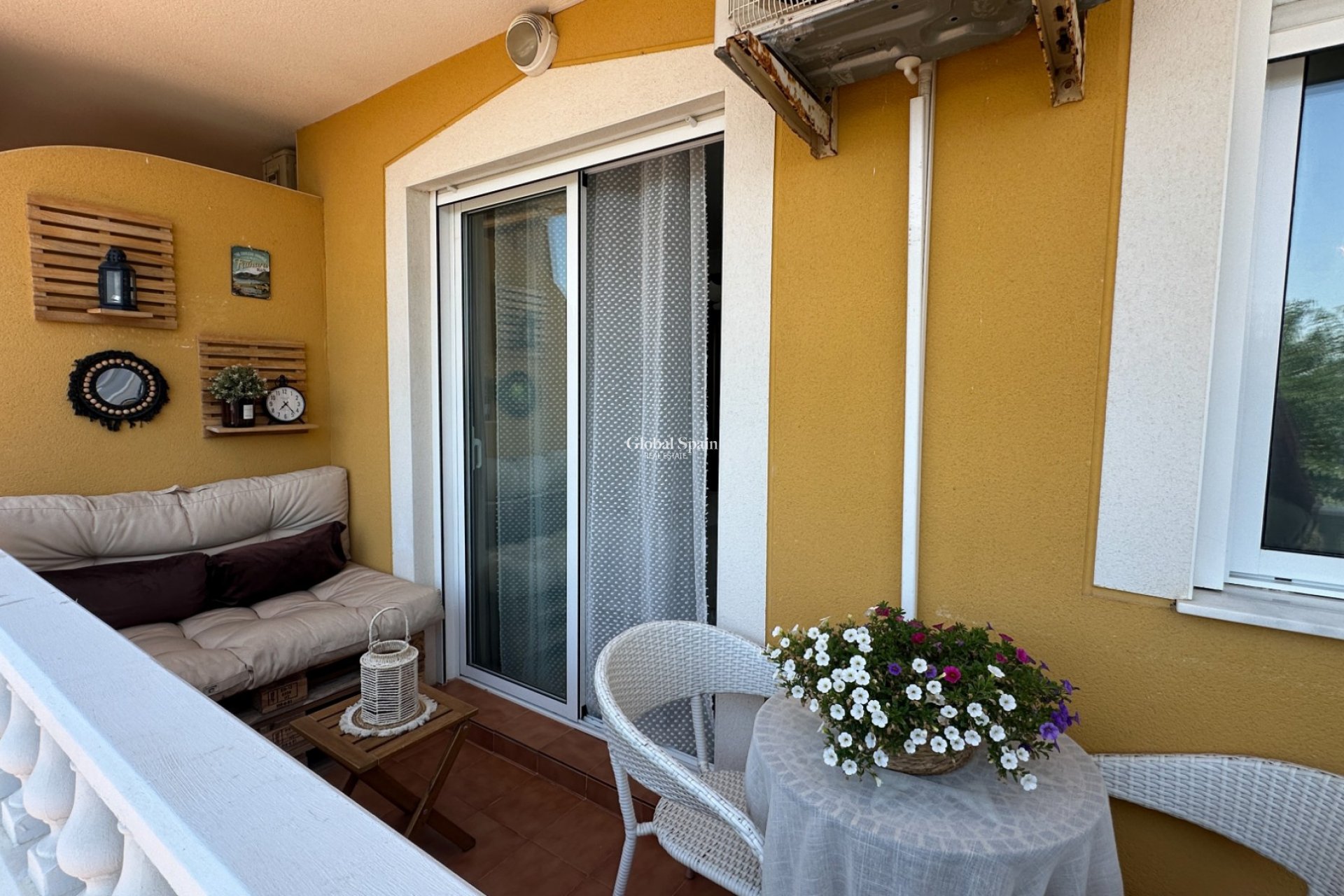Revente - APPARTEMENT -
GUARDAMAR DEL SEGURA - Costa Blanca
