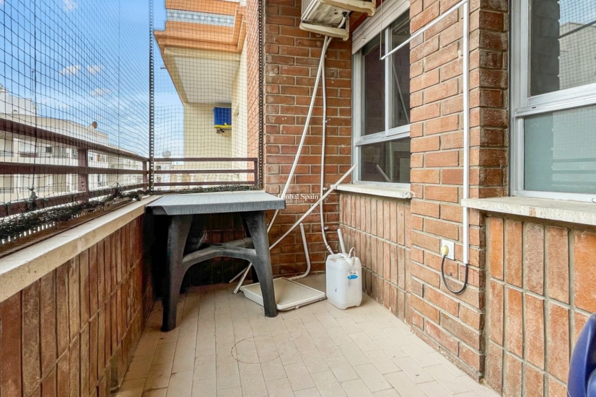 Revente - APPARTEMENT -
GUARDAMAR DEL SEGURA - Costa Blanca