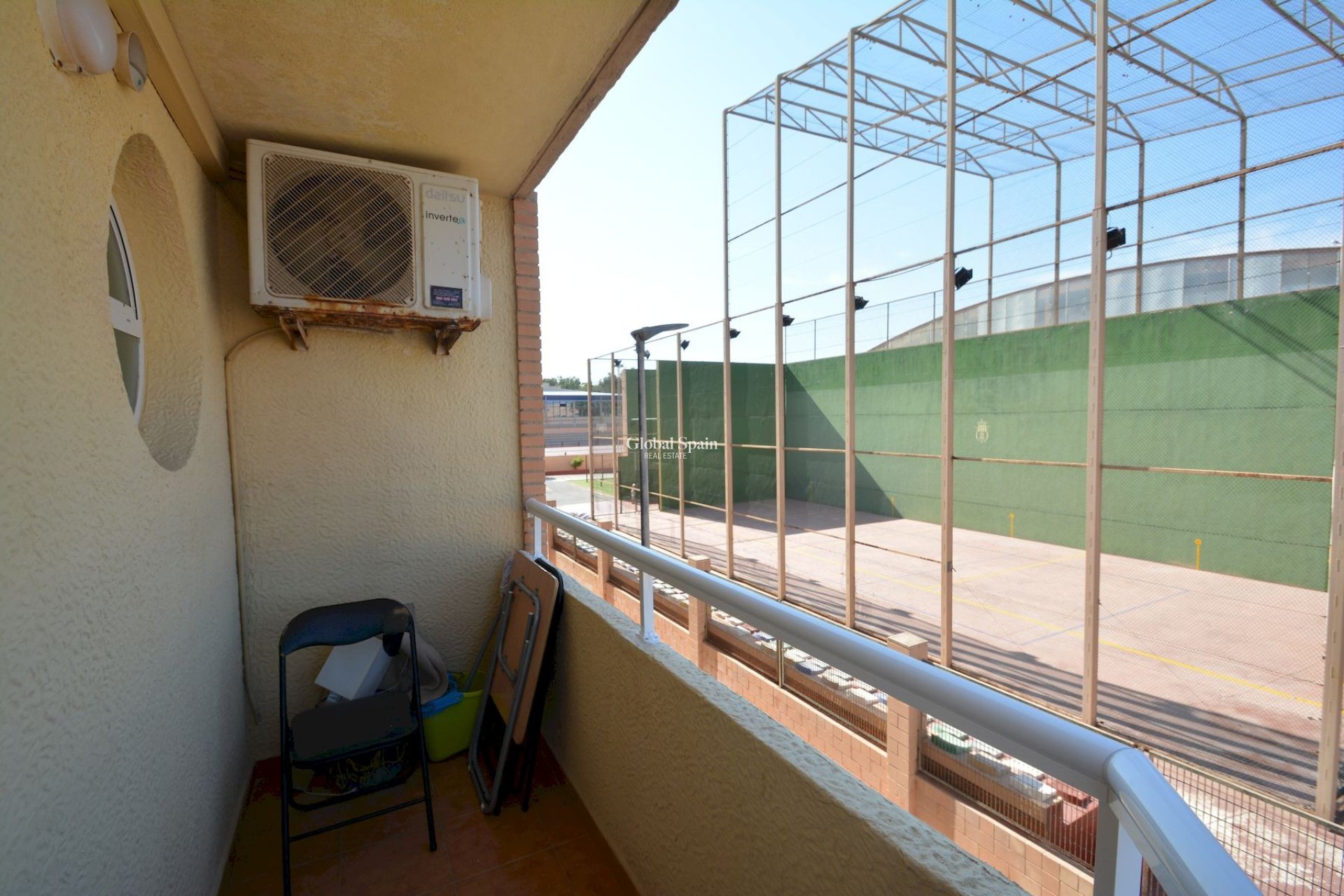 Revente - APPARTEMENT -
GUARDAMAR DEL SEGURA - Costa Blanca