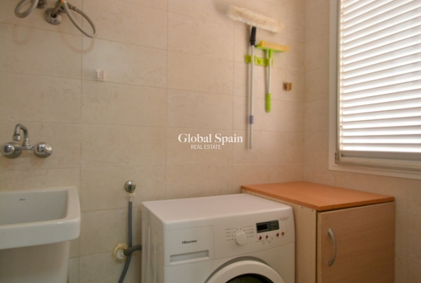 Revente - APPARTEMENT -
GUARDAMAR DEL SEGURA - Costa Blanca