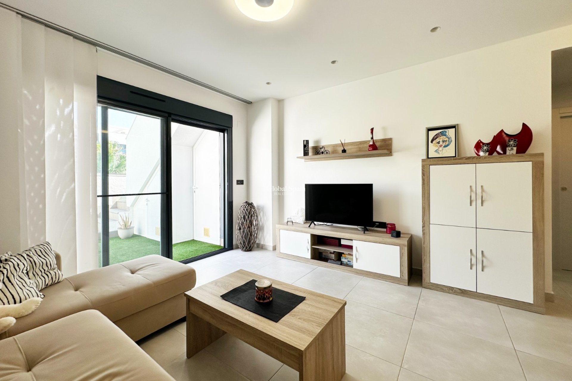 Revente - APPARTEMENT -
GUARDAMAR DEL SEGURA - Costa Blanca
