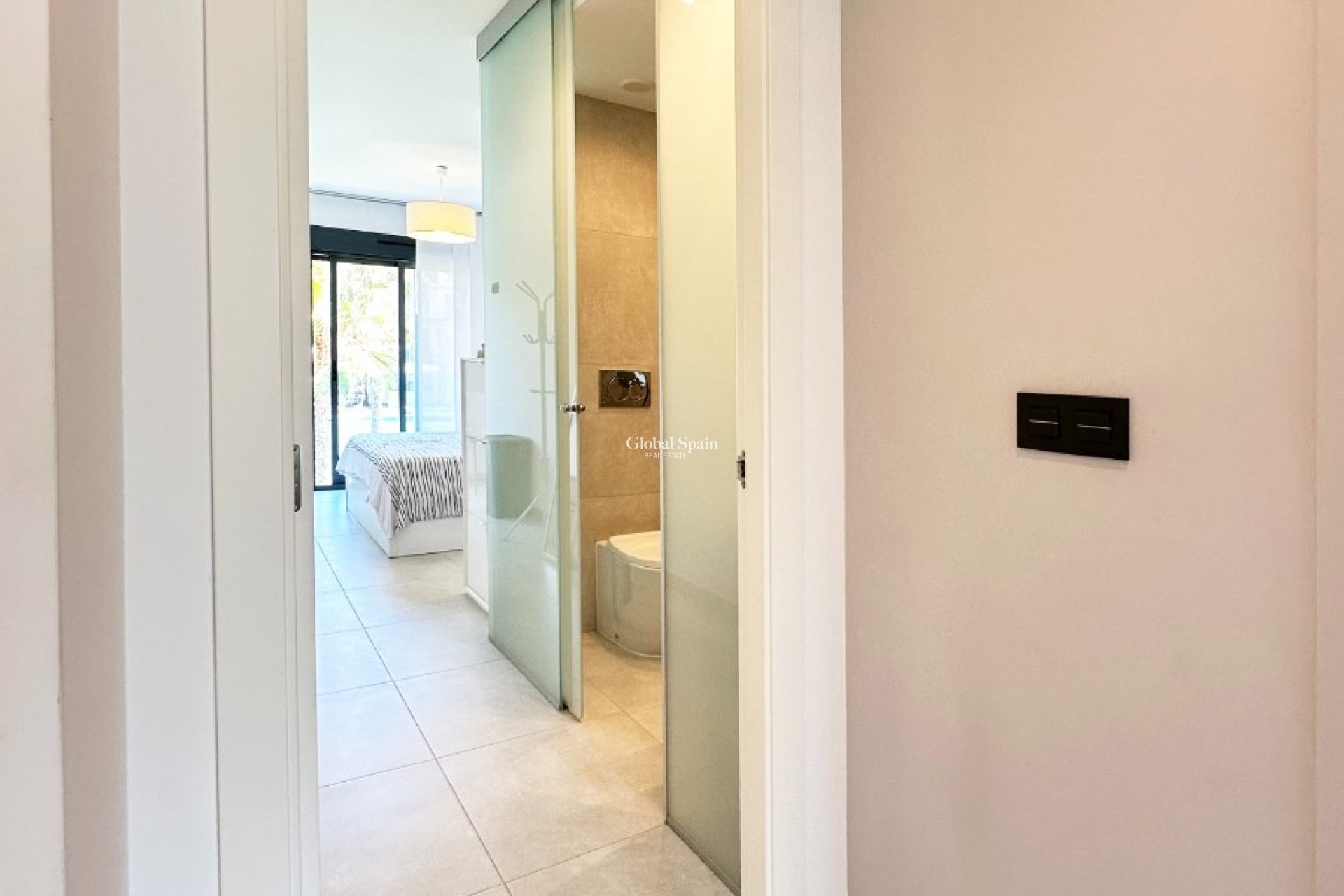 Revente - APPARTEMENT -
GUARDAMAR DEL SEGURA - Costa Blanca