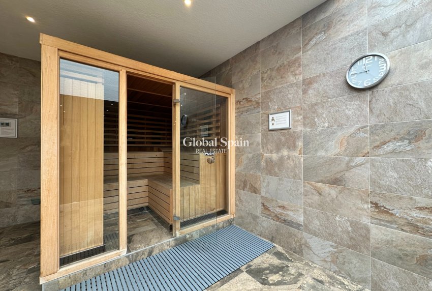 Revente - APPARTEMENT -
GUARDAMAR DEL SEGURA - Costa Blanca