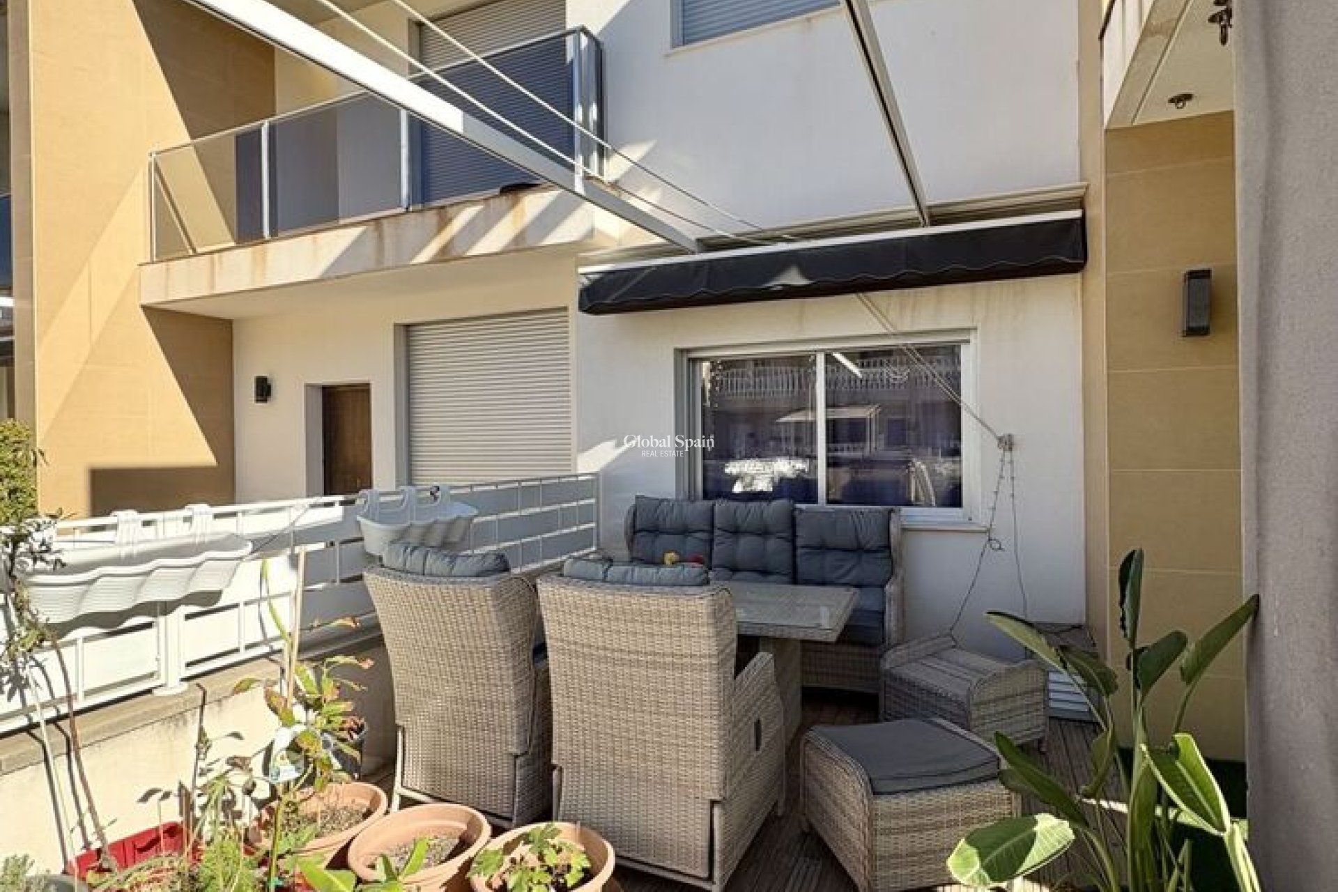 Revente - APPARTEMENT -
GUARDAMAR DEL SEGURA - Costa Blanca