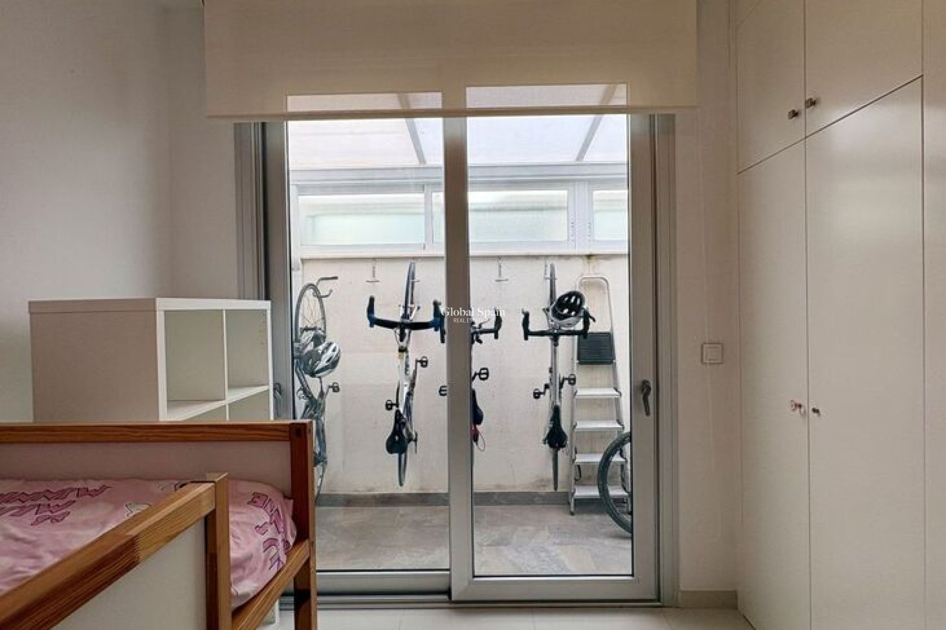 Revente - APPARTEMENT -
GUARDAMAR DEL SEGURA - Costa Blanca