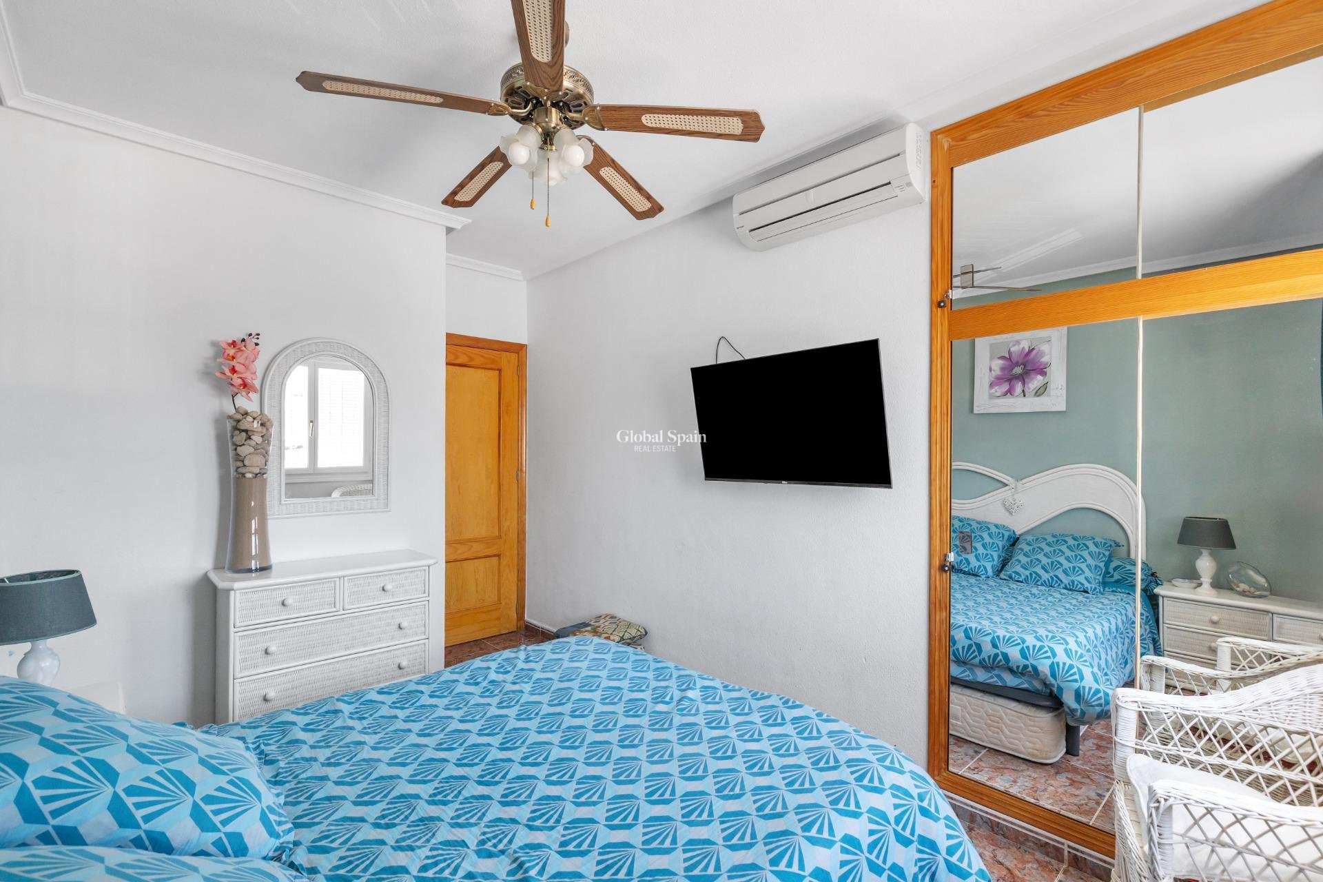 Revente - APPARTEMENT -
GUARDAMAR DEL SEGURA - El moncayo