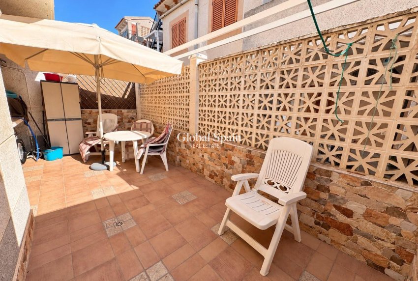 Revente - APPARTEMENT -
GUARDAMAR DEL SEGURA - El moncayo