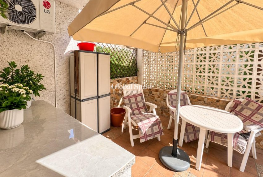 Revente - APPARTEMENT -
GUARDAMAR DEL SEGURA - El moncayo
