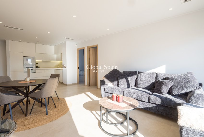 Revente - APPARTEMENT -
GUARDAMAR DEL SEGURA - El Raso