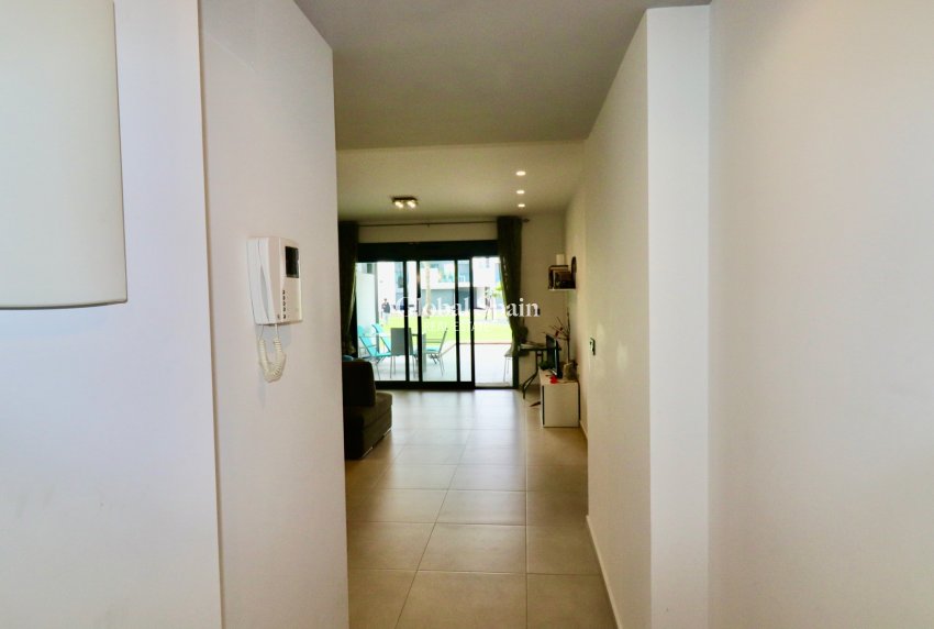 Revente - APPARTEMENT -
GUARDAMAR DEL SEGURA - Guardamar - El Raso