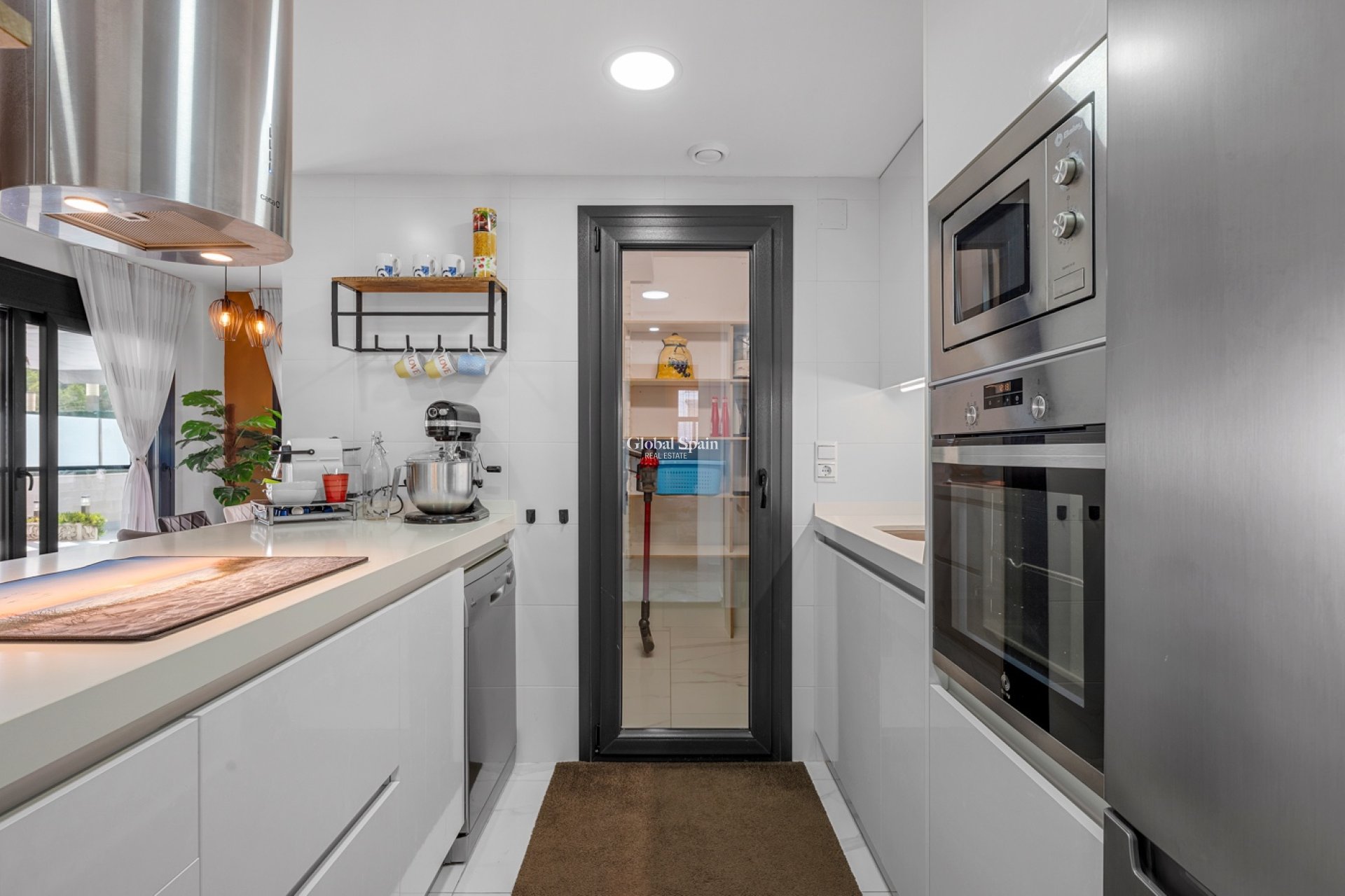 Revente - APPARTEMENT -
GUARDAMAR DEL SEGURA - Guardamar