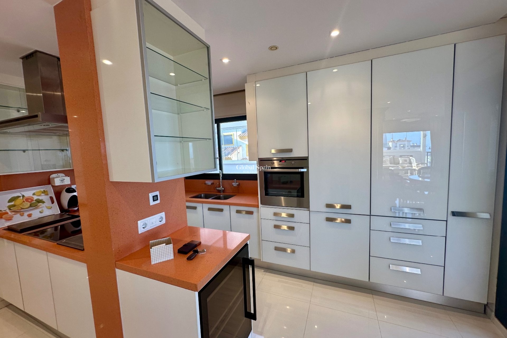 Revente - APPARTEMENT -
GUARDAMAR DEL SEGURA - Marjal Beach