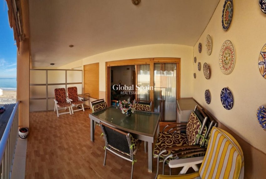 Revente - APPARTEMENT -
GUARDAMAR DEL SEGURA - Playa Centro Guardamar