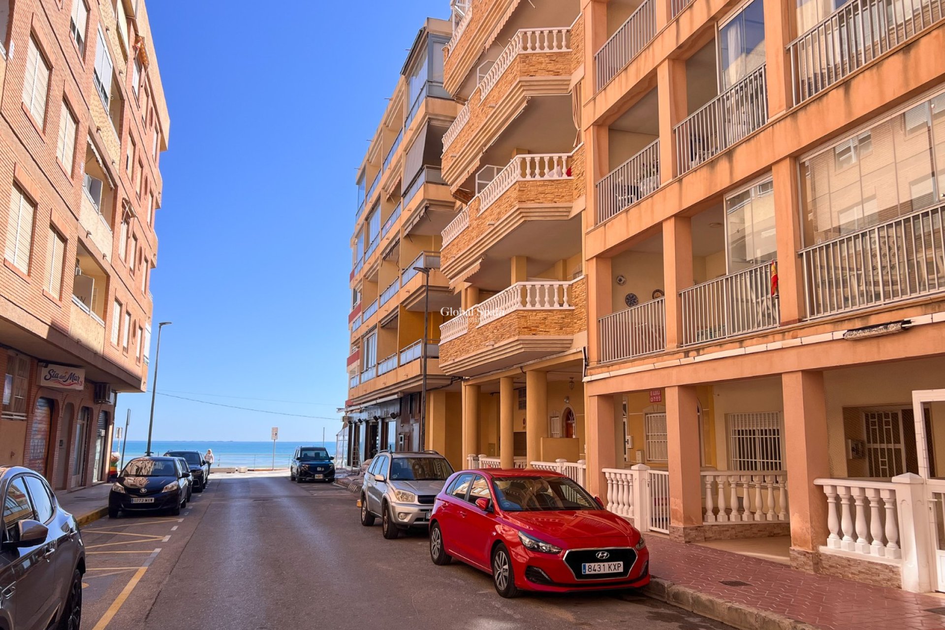 Revente - APPARTEMENT -
GUARDAMAR DEL SEGURA - Playa Centro Guardamar