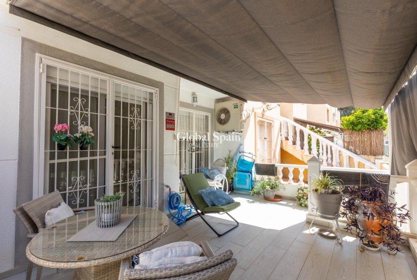 Revente - APPARTEMENT -
GUARDAMAR DEL SEGURA - Urbanizaciones