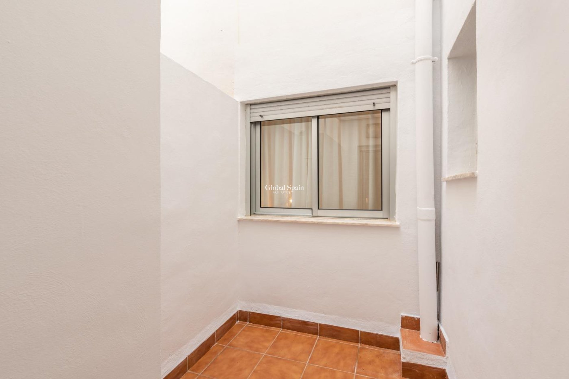 Revente - APPARTEMENT -
GUARDAMAR DEL SEGURA