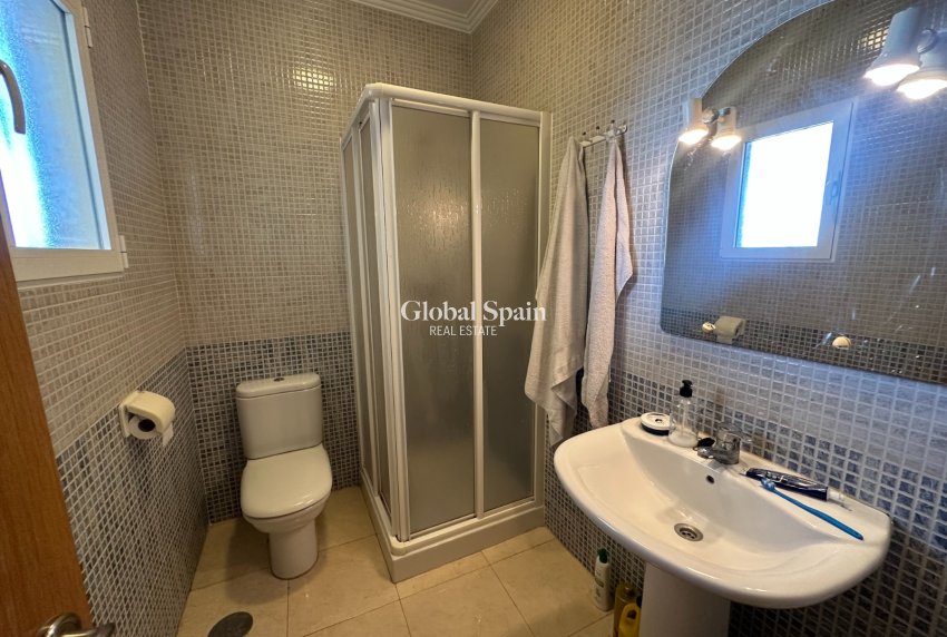 Revente - APPARTEMENT -
JACARILLA - Inland