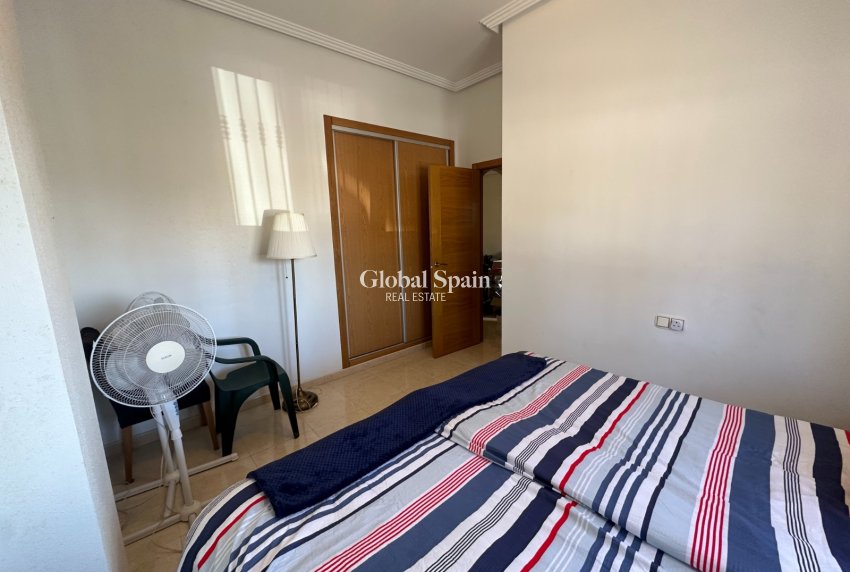 Revente - APPARTEMENT -
JACARILLA - Inland