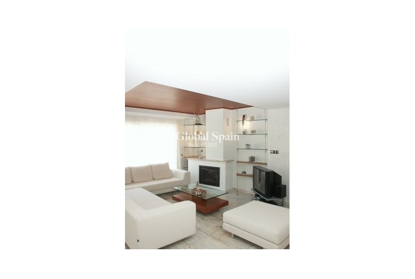 Revente - APPARTEMENT -
JÁVEA - Costa Blanca