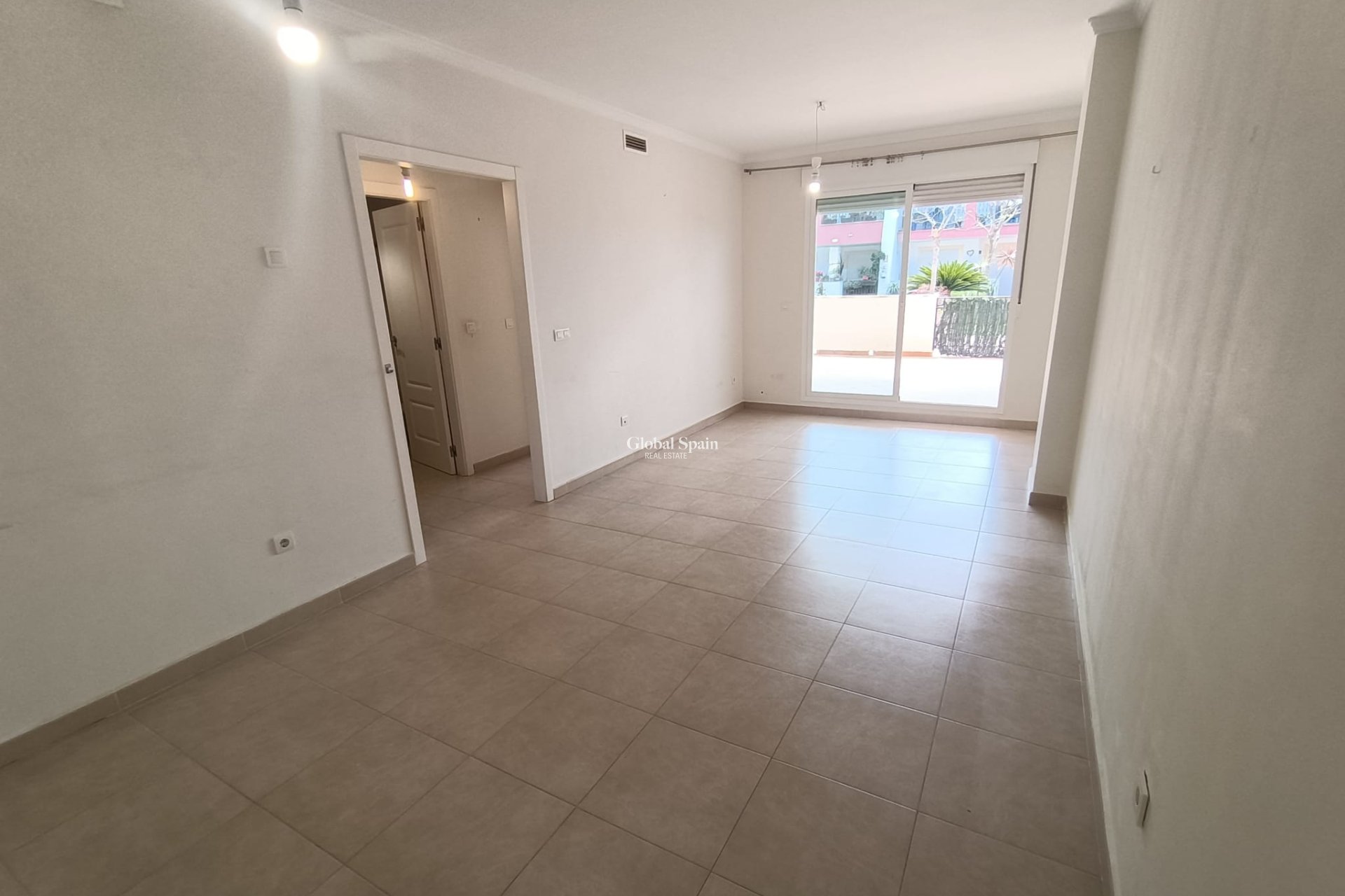 Revente - APPARTEMENT -
JESÚS POBRE - Inland