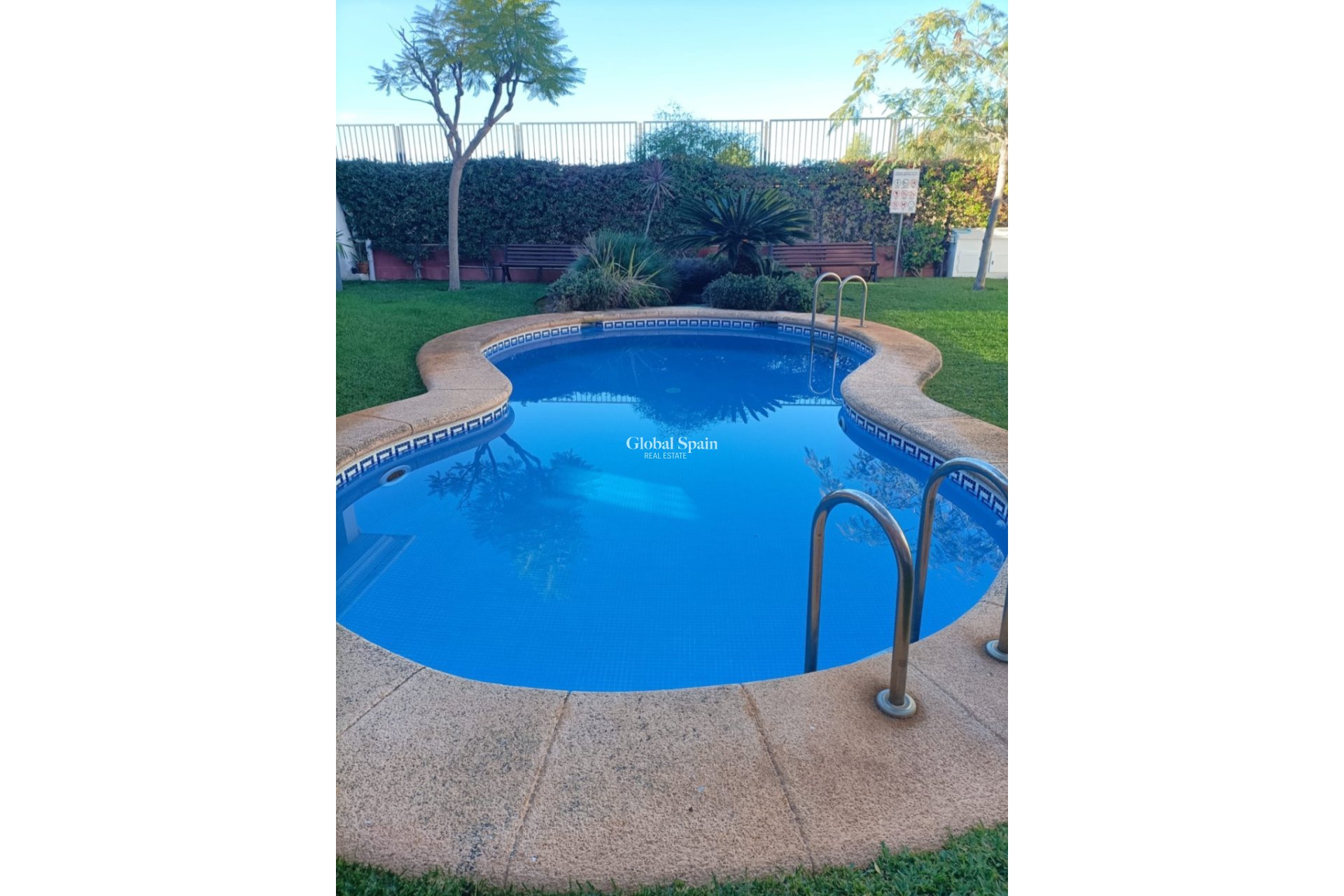 Revente - APPARTEMENT -
JESÚS POBRE - Inland