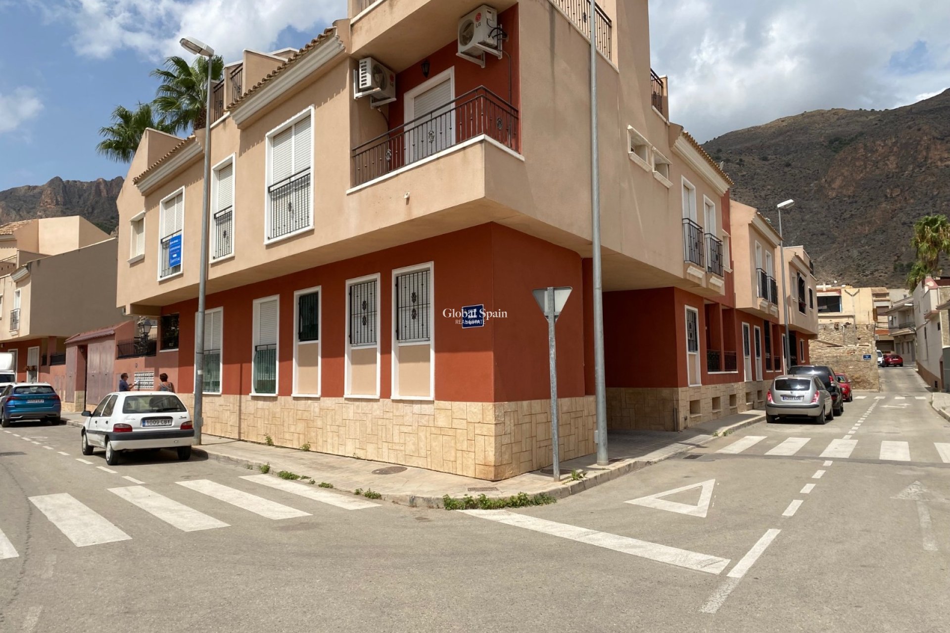 Revente - APPARTEMENT -
La Aparecida